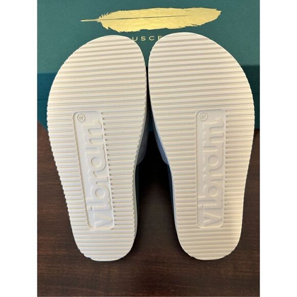 Buscemi leather upper and lining lightweight handcrafted slide sandal size EU 35 - Picture 8 of 12